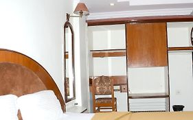 Hotel Monarch Excelency